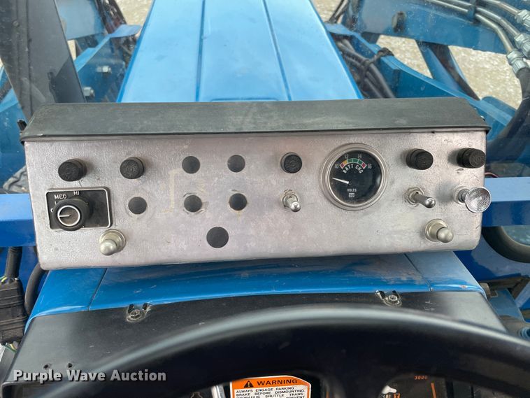 image for item IC9375 Ford 2120  tractor