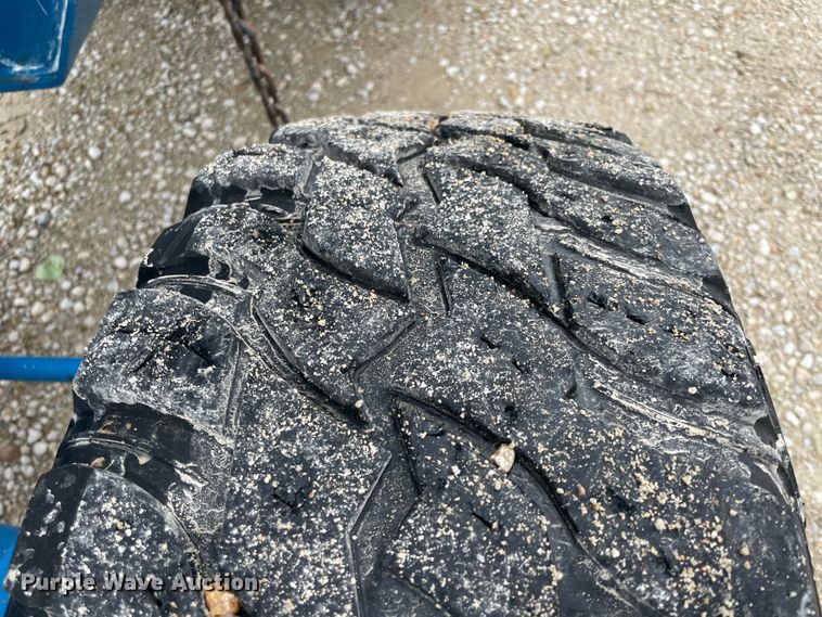 image for item IC9375 Ford 2120  tractor