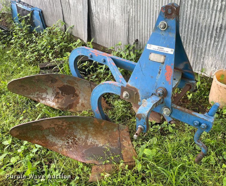 image for item IC9381 Dearborn 10-156  two bottom plow