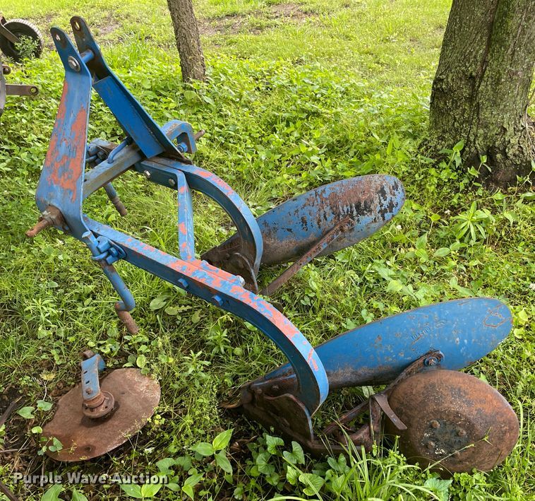 image for item IC9381 Dearborn 10-156  two bottom plow