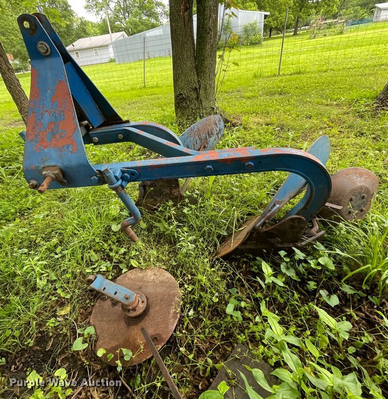 image for item IC9381 Dearborn 10-156  two bottom plow