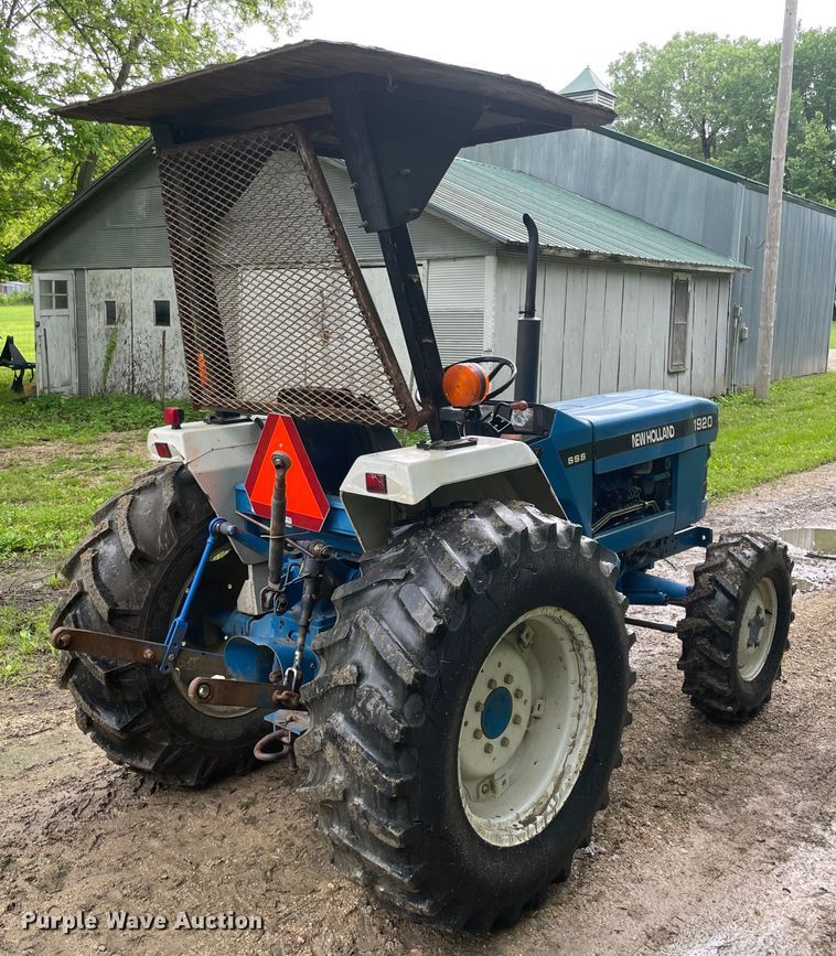 image for item IC9382 New Holland 1920  MFWD tractor