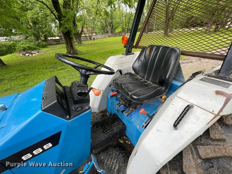 image for item IC9382 New Holland 1920  MFWD tractor