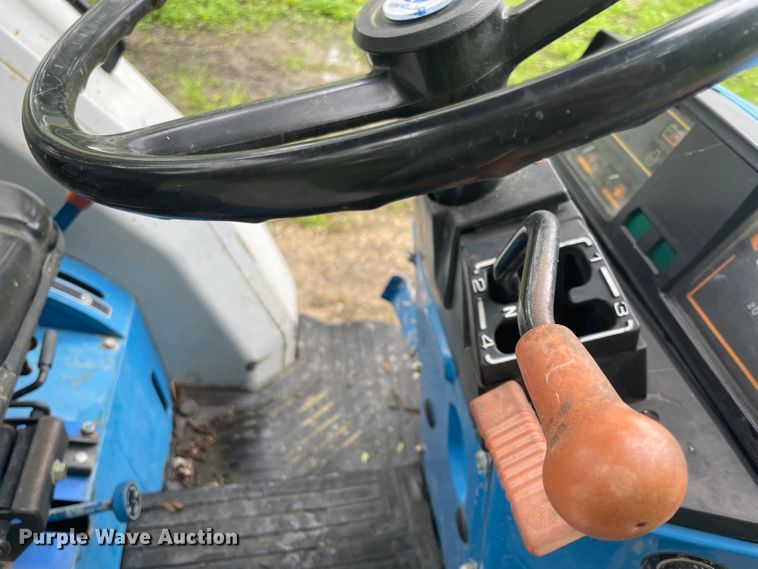 image for item IC9382 New Holland 1920  MFWD tractor