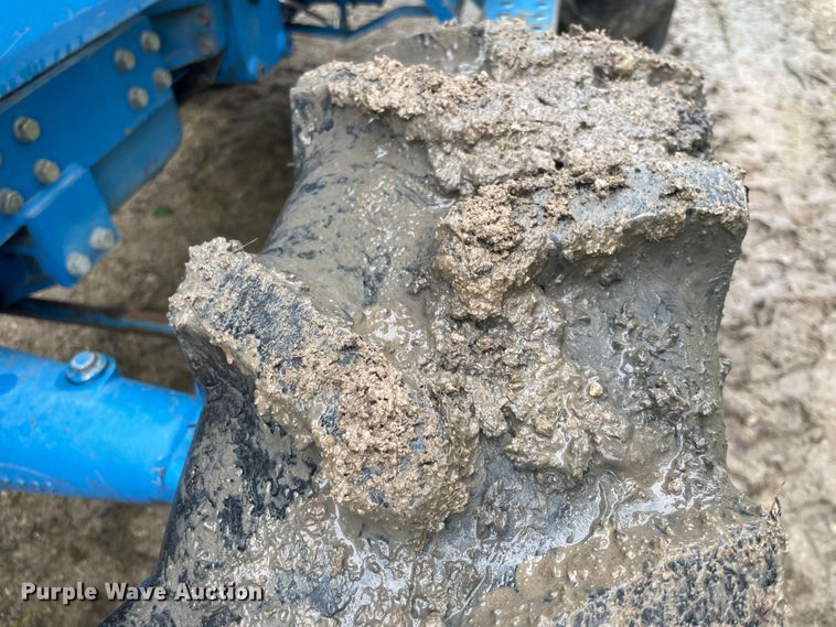 image for item IC9382 New Holland 1920  MFWD tractor