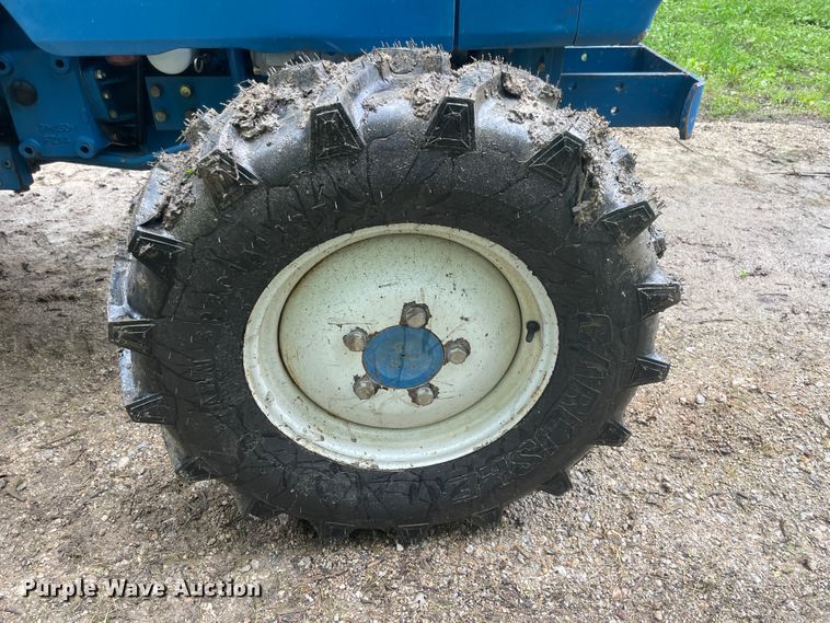 image for item IC9382 New Holland 1920  MFWD tractor