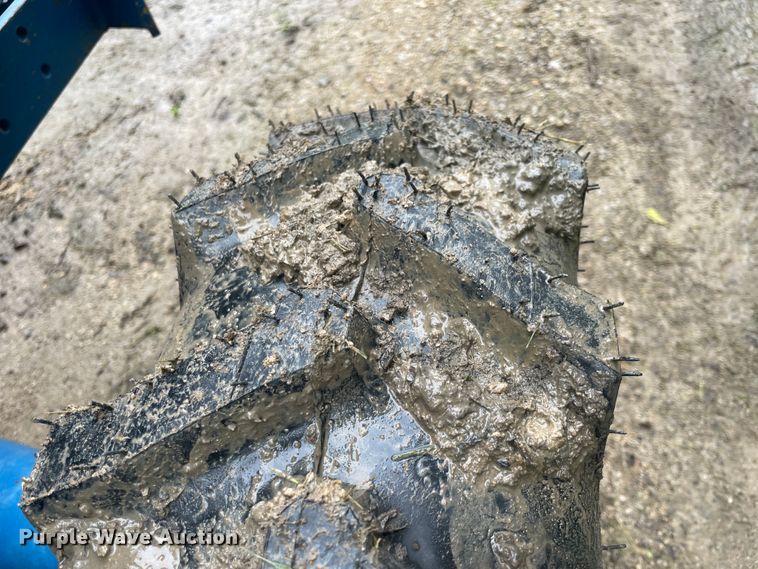 image for item IC9382 New Holland 1920  MFWD tractor