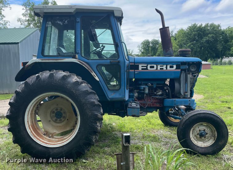 image for item IC9384 Ford 7710  tractor