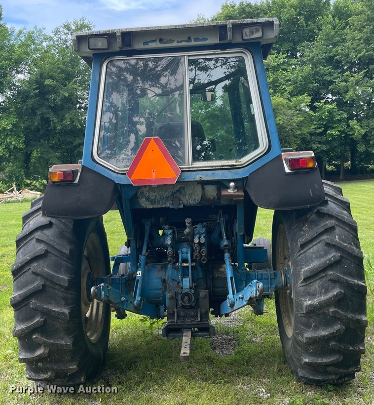 image for item IC9384 Ford 7710  tractor