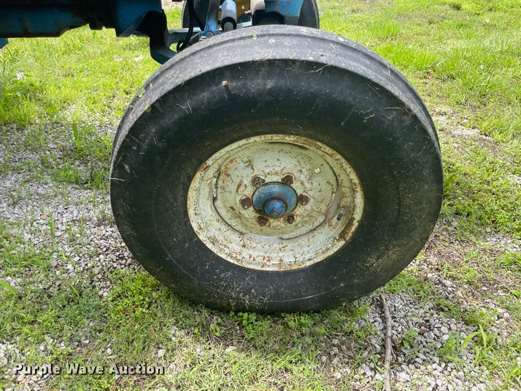 image for item IC9384 Ford 7710  tractor