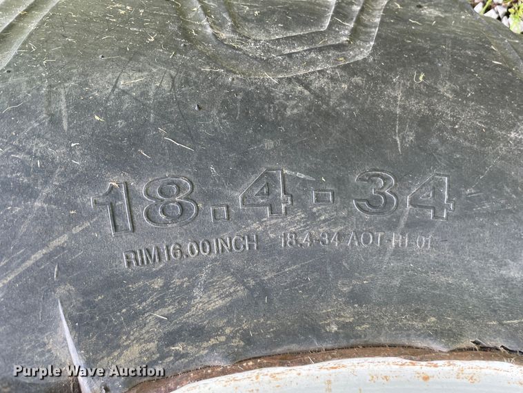 image for item IC9384 Ford 7710  tractor