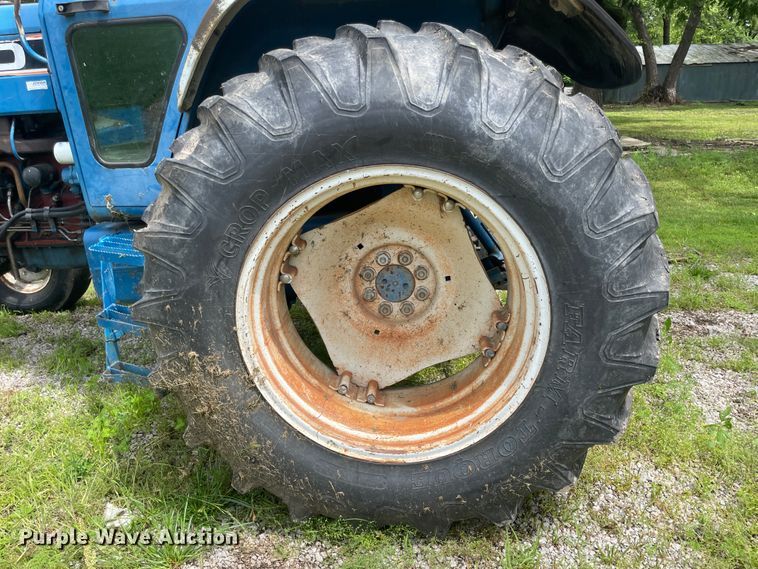image for item IC9384 Ford 7710  tractor