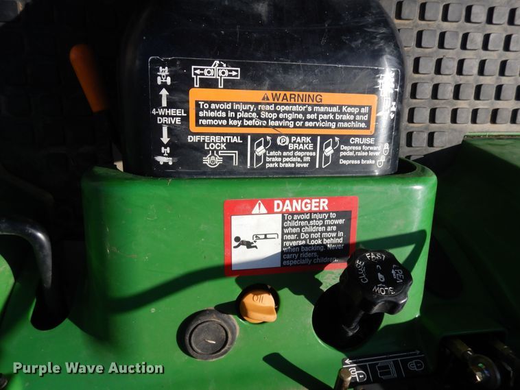 image for item ID9972 2002 John Deere 4115  MFWD tractor