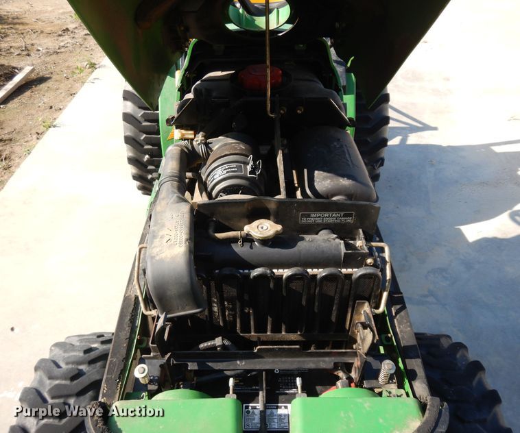 image for item ID9972 2002 John Deere 4115  MFWD tractor