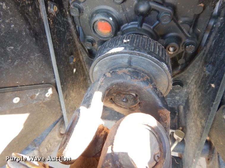 image for item ID9972 2002 John Deere 4115  MFWD tractor