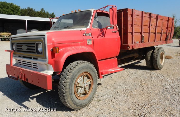 image for item ID9973 1979 Chevrolet C70  grain truck