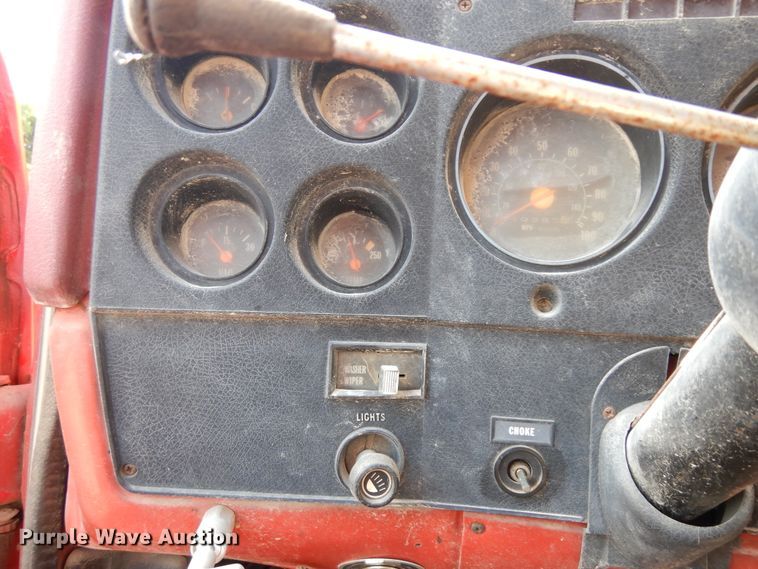 image for item ID9973 1979 Chevrolet C70  grain truck