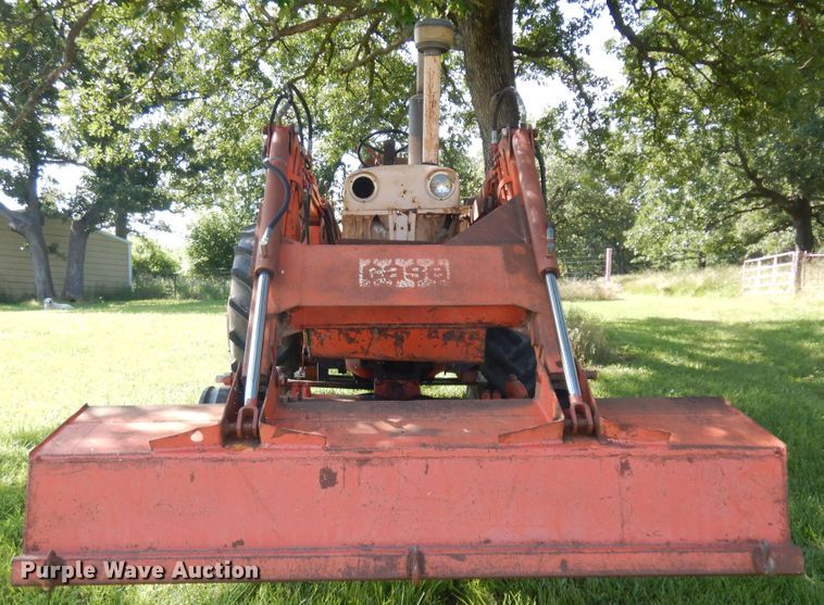 image for item ID9975 Case 1030  tractor