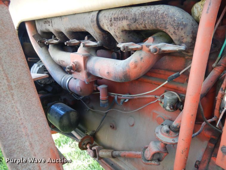 image for item ID9975 Case 1030  tractor