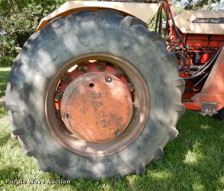 image for item ID9975 Case 1030  tractor