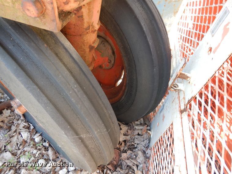 image for item ID9979 Allis Chalmers WD  tractor