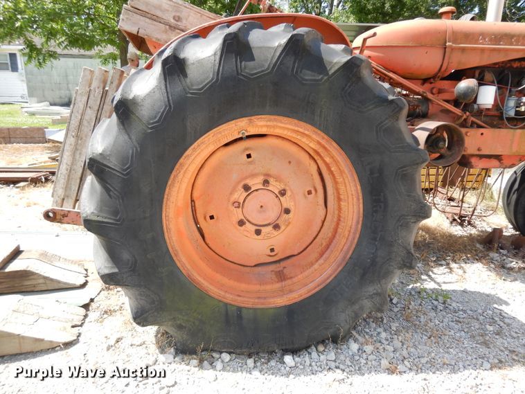 image for item ID9979 Allis Chalmers WD  tractor