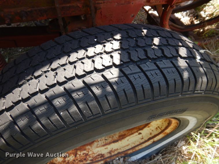 image for item ID9981 New Holland Super Hayliner 69  small square baler