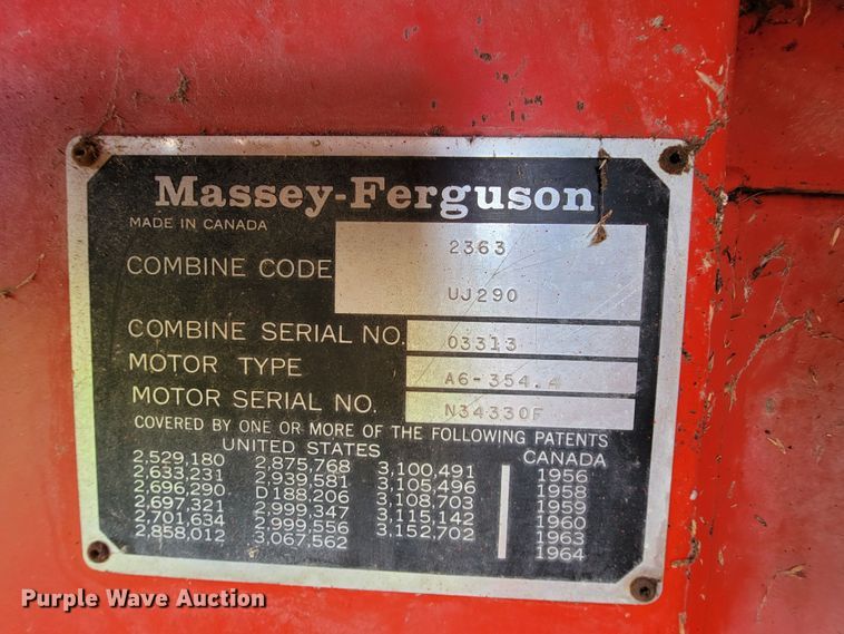 image for item IF9818 Massey Ferguson 550  combine