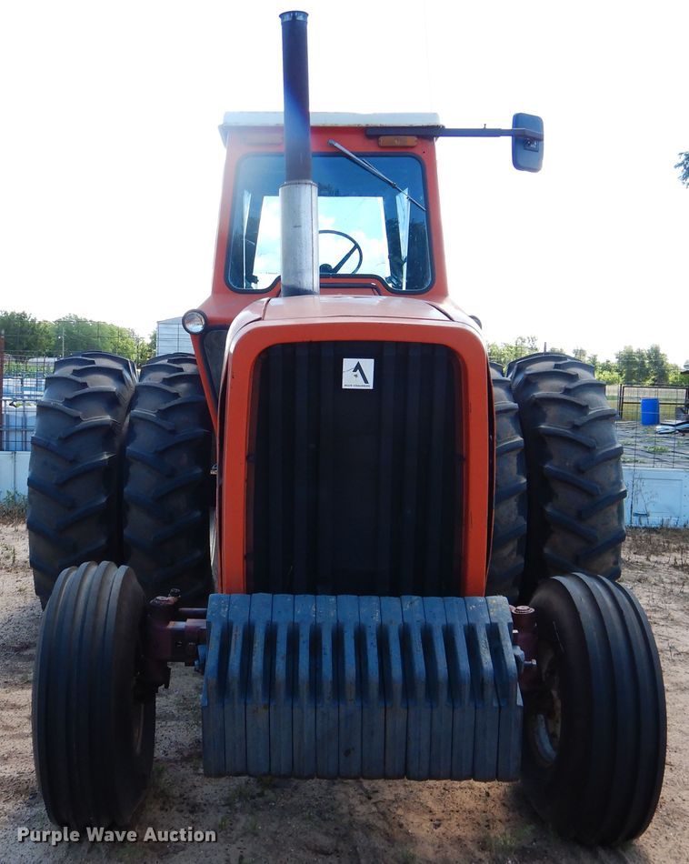 image for item IJ9377 Allis Chalmers 7080  tractor