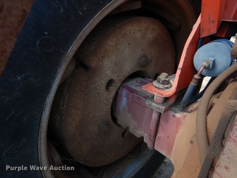 image for item IJ9377 Allis Chalmers 7080  tractor