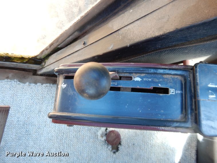 image for item IJ9377 Allis Chalmers 7080  tractor