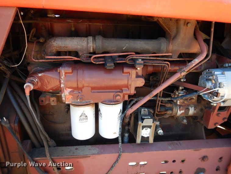 image for item IJ9377 Allis Chalmers 7080  tractor