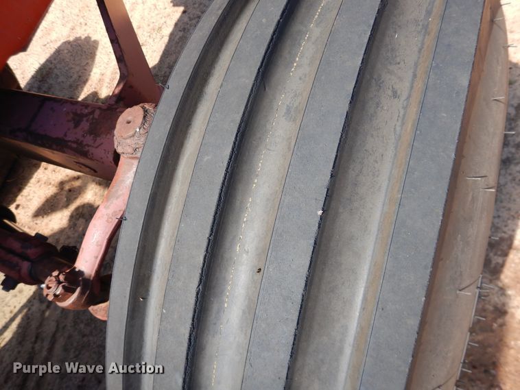 image for item IJ9377 Allis Chalmers 7080  tractor