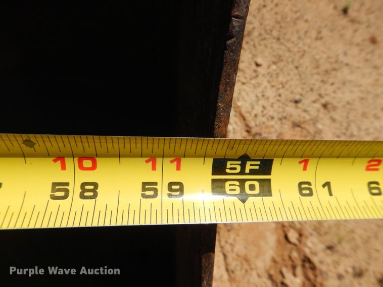 image for item IJ9378 John Deere 2040  tractor