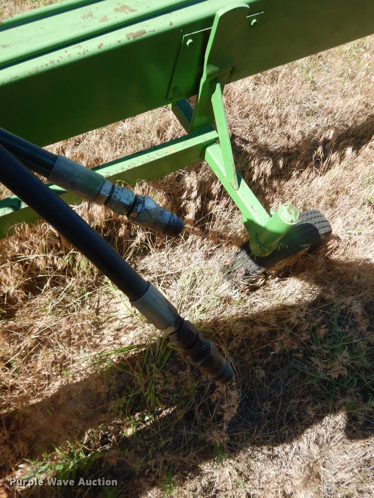 image for item IJ9391 John Deere  land leveler