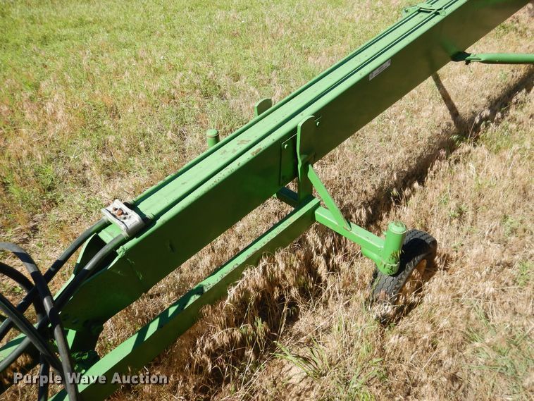 image for item IJ9391 John Deere  land leveler
