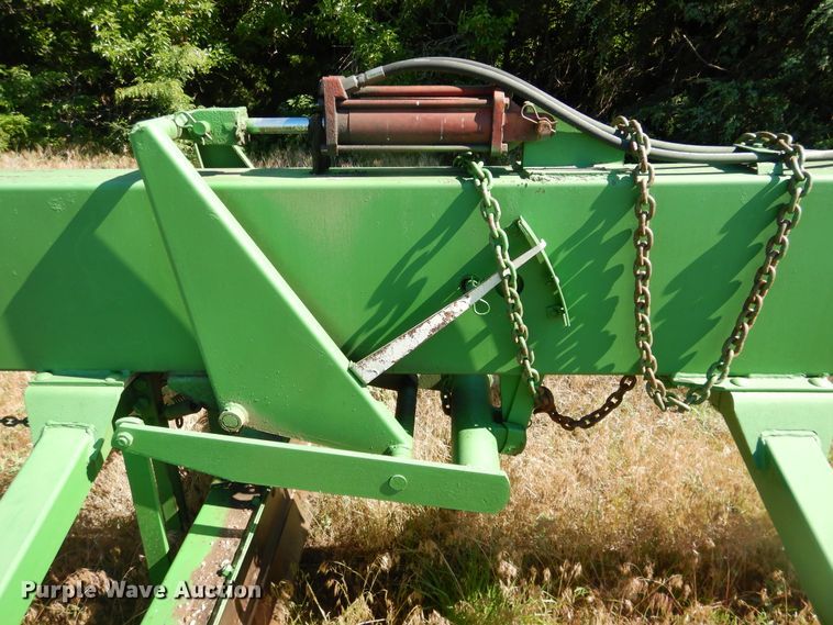 image for item IJ9391 John Deere  land leveler