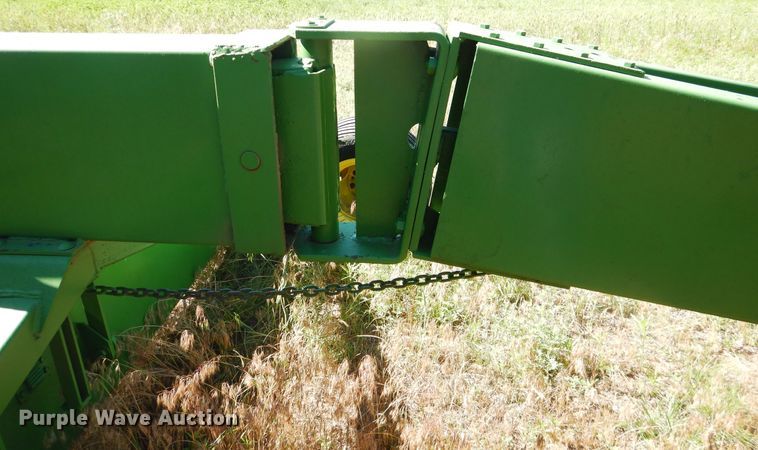 image for item IJ9391 John Deere  land leveler