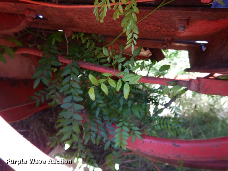 image for item IJ9392 Massey Ferguson 124  small square baler