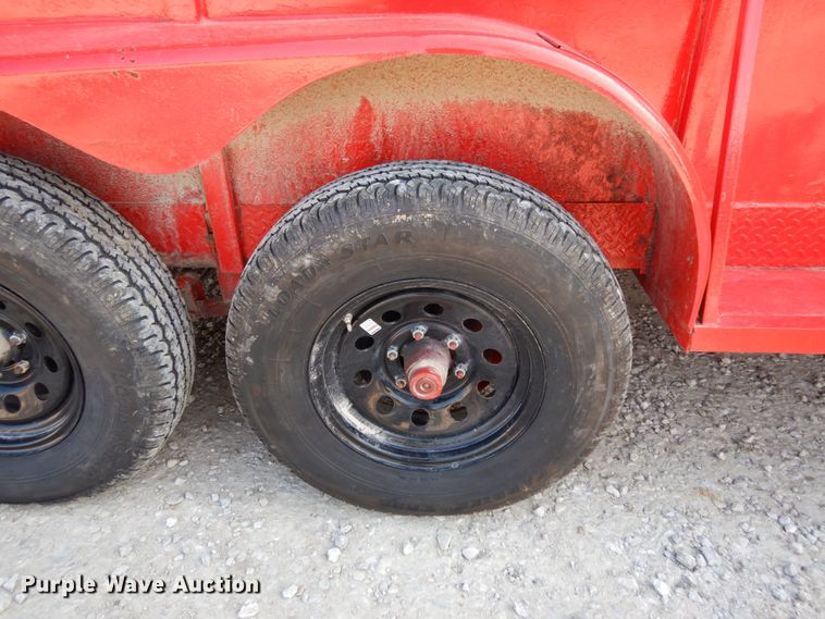 image for item IL9479 1992 Maxwell  livestock trailer