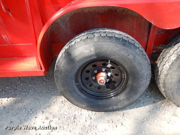 image for item IL9479 1992 Maxwell  livestock trailer