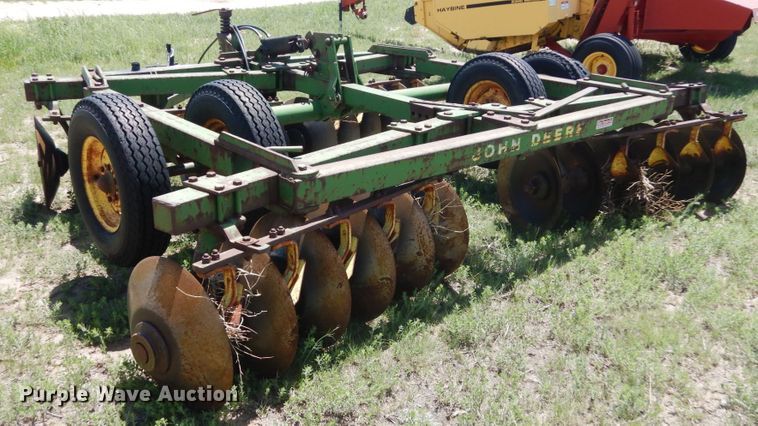 image for item IP9513 John Deere  disk