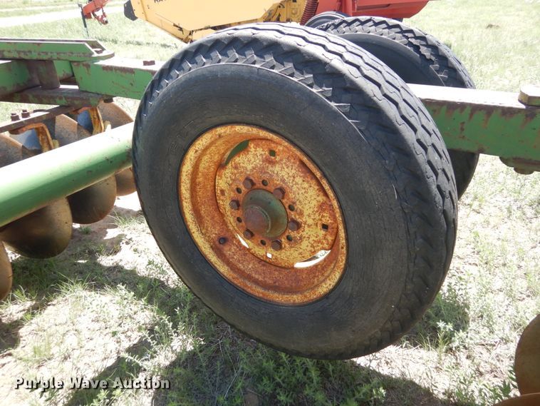 image for item IP9513 John Deere  disk