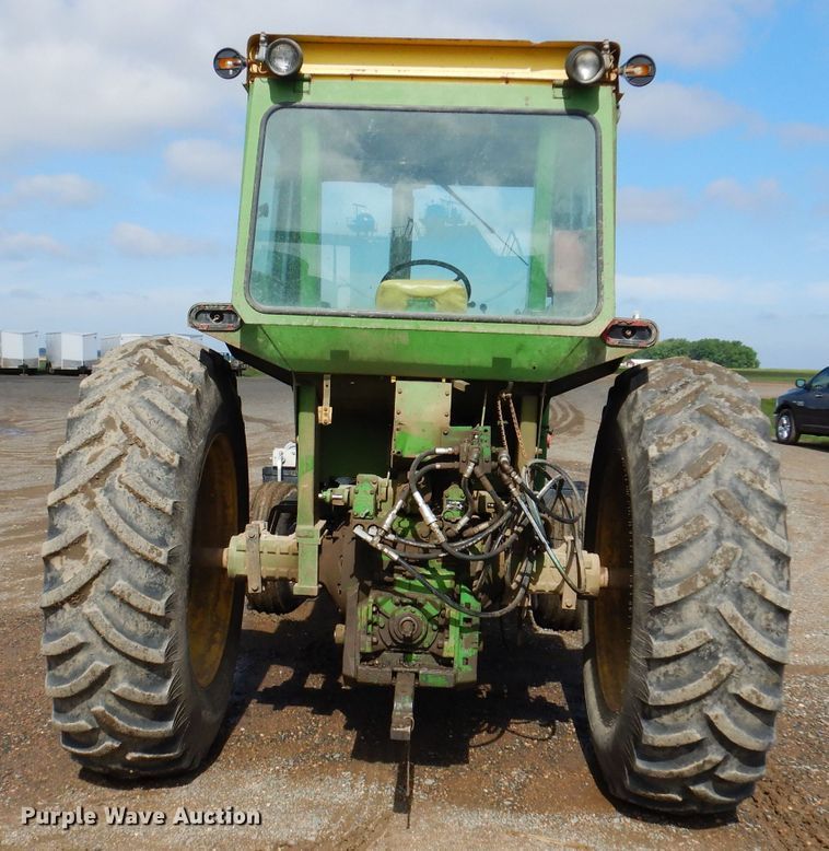 image for item IQ9535 John Deere 4320  tractor