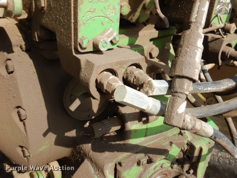 image for item IQ9535 John Deere 4320  tractor