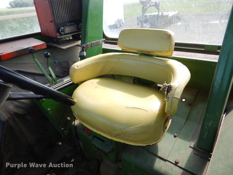 image for item IQ9535 John Deere 4320  tractor