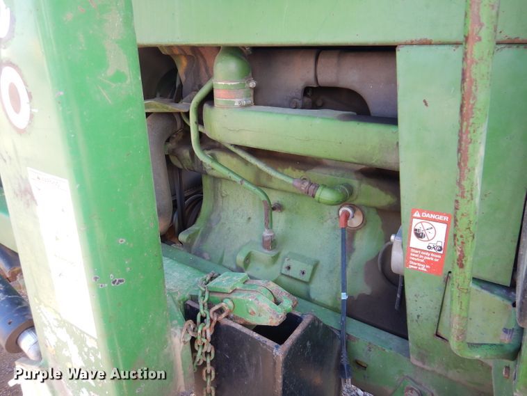 image for item IQ9535 John Deere 4320  tractor