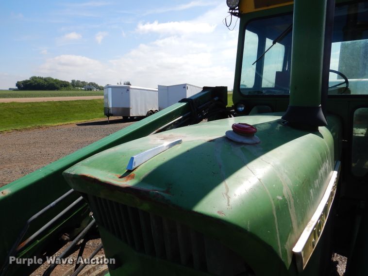 image for item IQ9535 John Deere 4320  tractor