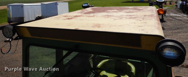 image for item IQ9535 John Deere 4320  tractor