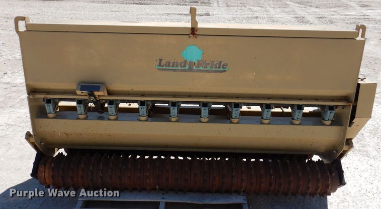 image for item IQ9561 Land Pride PS1572  seeder